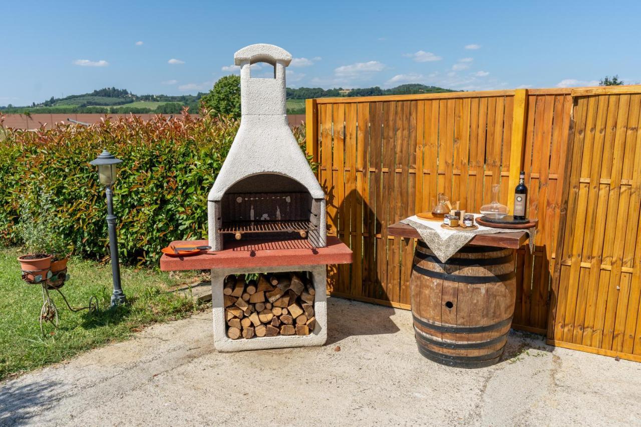 Podere Le Fonti Apartment Poggibonsi Luaran gambar