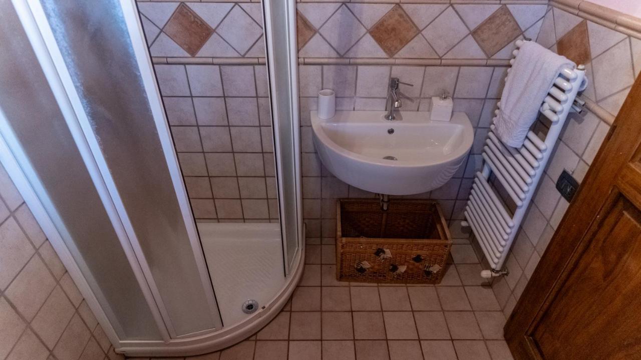 Podere Le Fonti Apartment Poggibonsi Luaran gambar